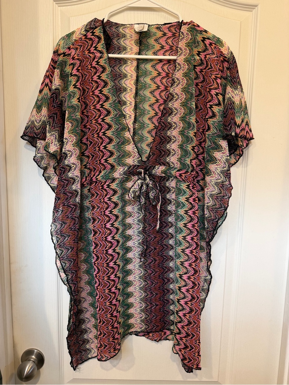 BECCA Rebecca Virtue Cover Up XS Chevron Crochet Caftan Kimono Pink Green Swim